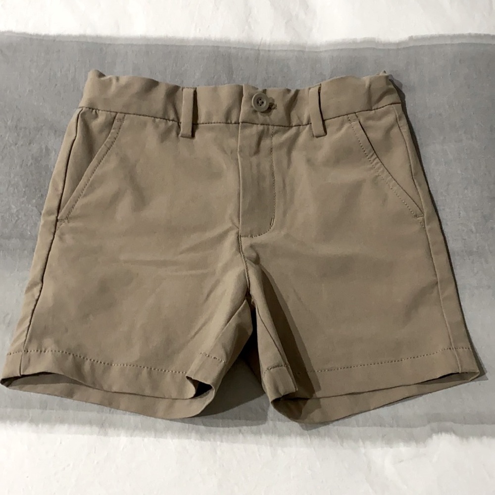 Vines Vineyard shorts